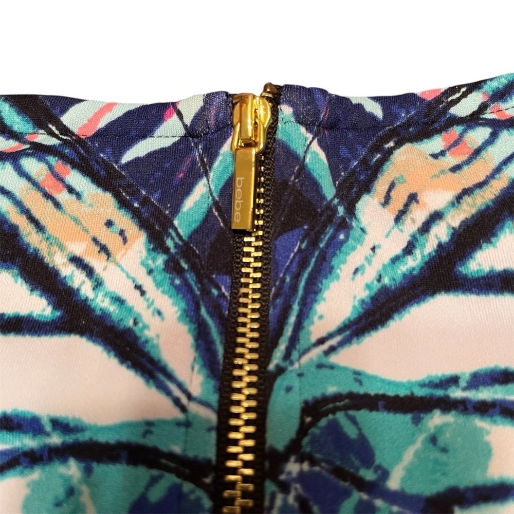 Bebe Multicolor Abstract Wrap Front Crop Top Size S - Picture 4 of 5